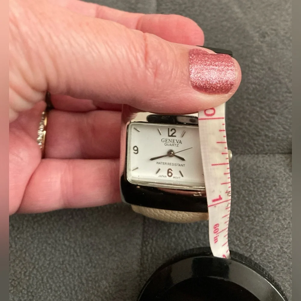 Geneva Quartz watch